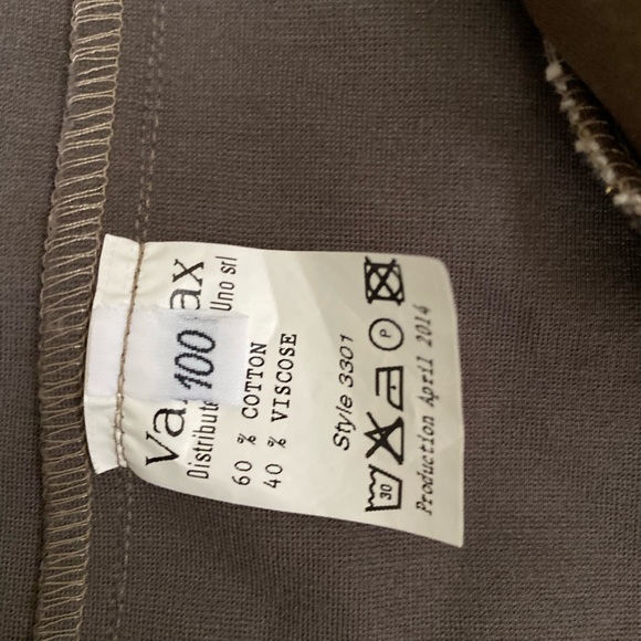 Cute and stylish Val Max girls blazer skirt set 16 - Picture 4 of 9